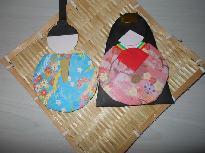 雛飾りを手作り！折り紙と紙コップで立体に☆簡単作り方高齢者や保育所でもOK