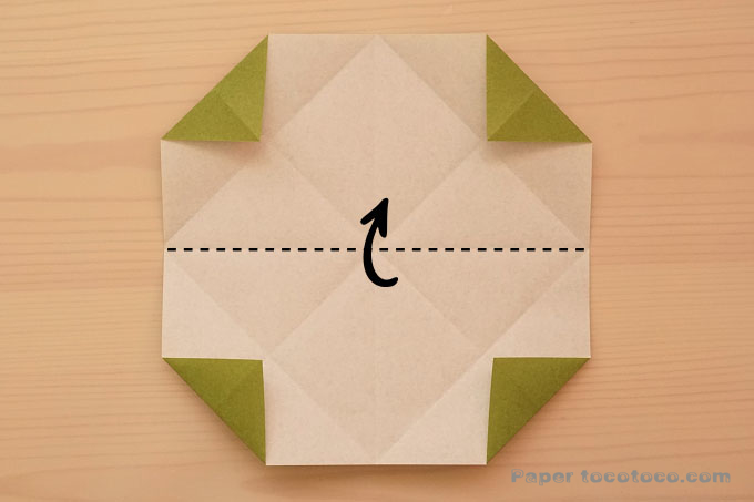 折り紙 ポインセチアのリースクリスマス折り紙の楽しみ