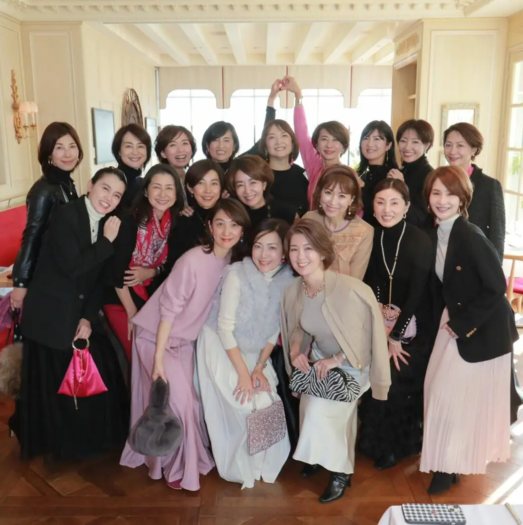 忘年会に着ていく男の服装 会社・仕事 ホテル会場ビジネス・オフィス・スマートカジュアル専門通販