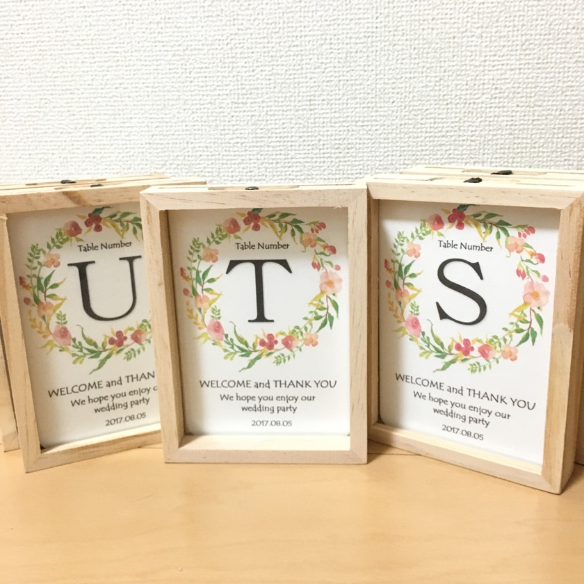 英字や数字がちょこっとはみ出る！100均の色画用紙で作れる「飛び出るテーブルナンバー」がプチブーム♡marry マリー