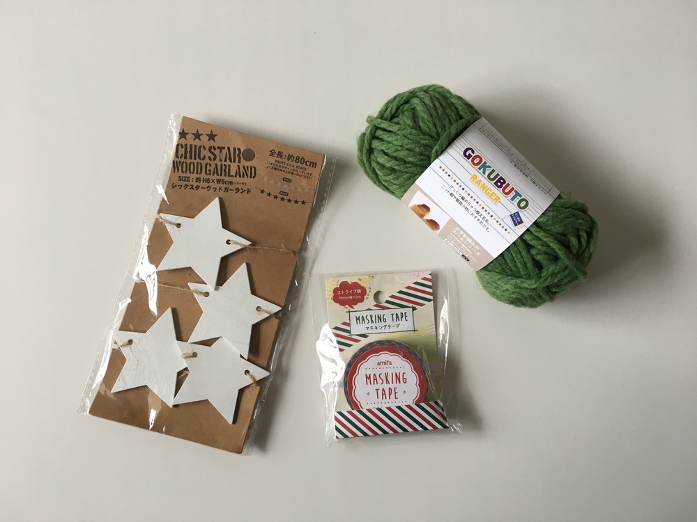 800円で完成！100均「ダイソー」で作るクリスマスリース - ハンドメイドノート