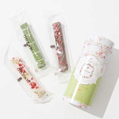 男女ともに喜ばれる！ 2000円前後 クリスマスプレゼントカタログキナリノ