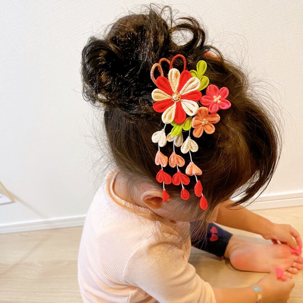 七五三 3歳様向け髪飾り 桜かんざし 新日本髪にも 卒業式 卒園式 入学式 入園式 つまみ細工iichi日々の暮らしを心地よくするハンドメイドやアンティークのマーケットプレイス
