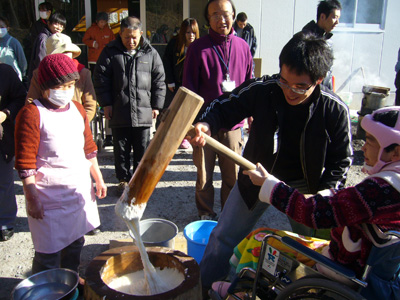 どんど焼き＆餅つき大会: おいしい料理教室 キッチングランマ