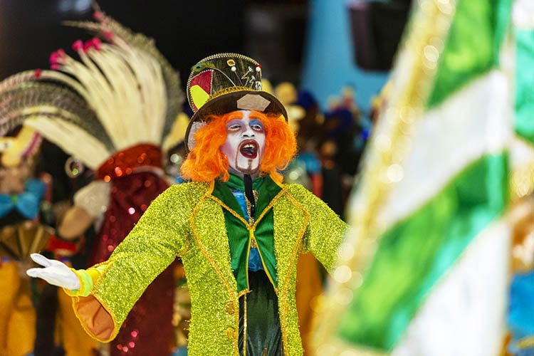 ブラジル生活最終章はリオのカーニバル。踊ってふれあって「今日」をゴキゲンに！ 駐妻ライター佐々木はる菜の 海外で見つけた「暮らしのヒント」Vol.9LEE