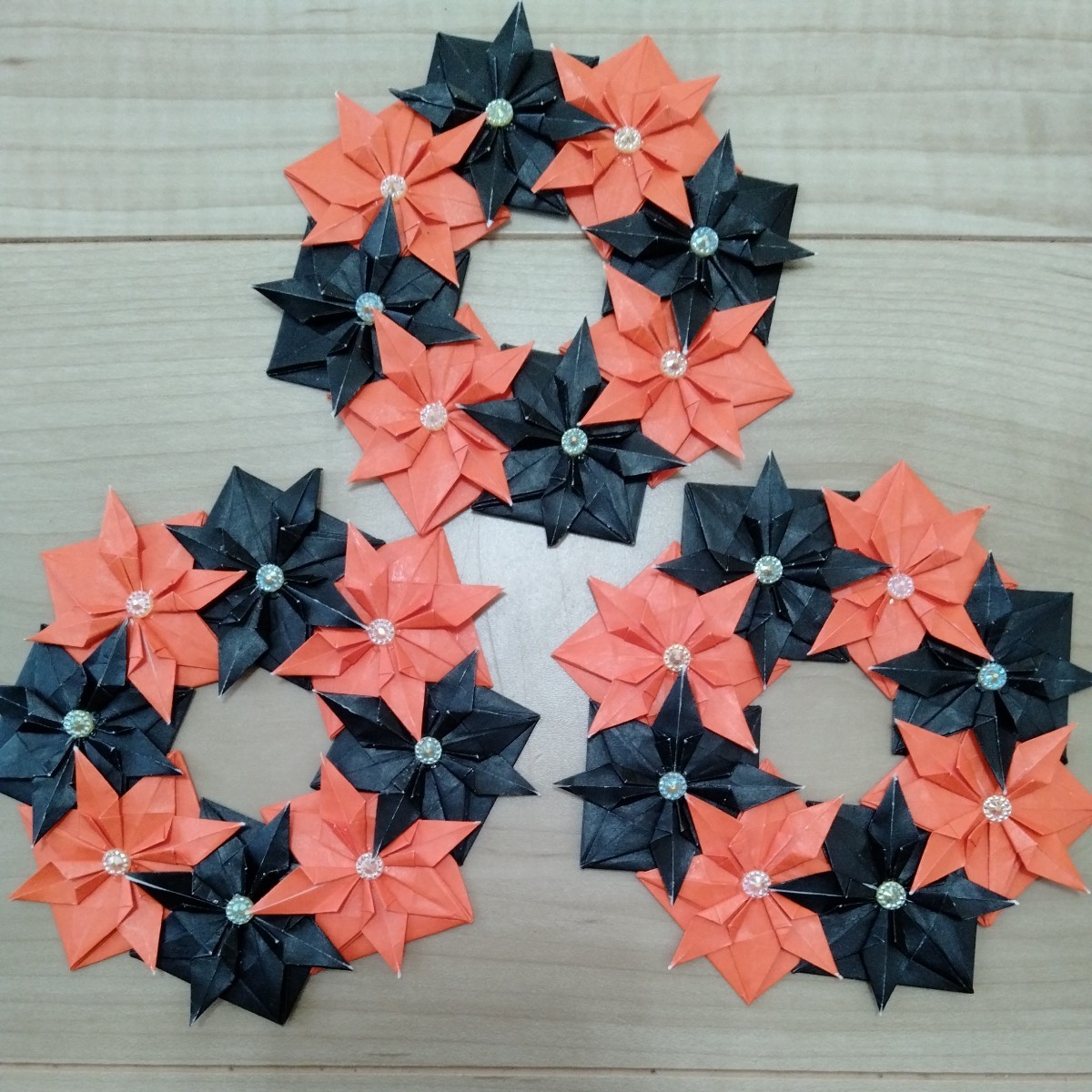 ハロウィン折り紙 かぼちゃ・黒猫・コウモリの折り方から立体までご紹介HugKum はぐくむ