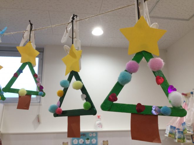 簡単！親子工作 秋の王様、どんぐり＆松ぼっくりで作ろう！ リース・松ぼっくり帽子ちゃん お手軽処理方法も紹介♪こそだてまっぷ