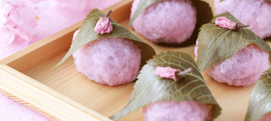 お花見ってなぜするんだろう？映画に答えが？シネマトゥデイ