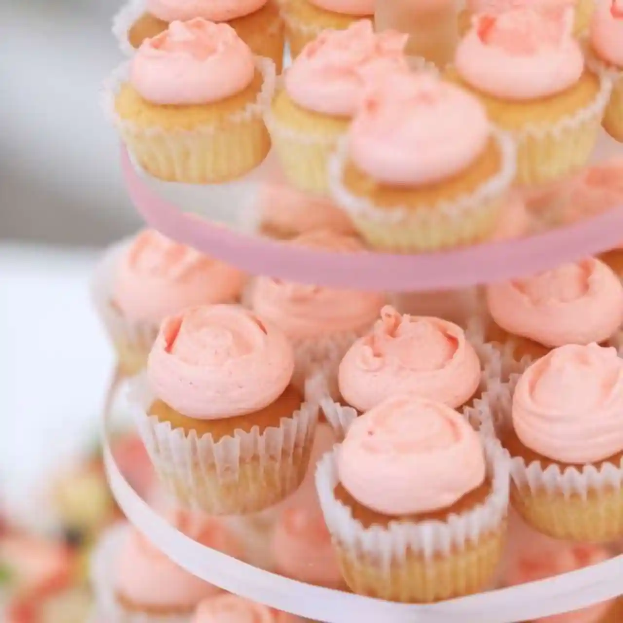 結婚式はデザートビュッフェでおもてなし！ゲストが喜ぶ「ひと工夫」とは