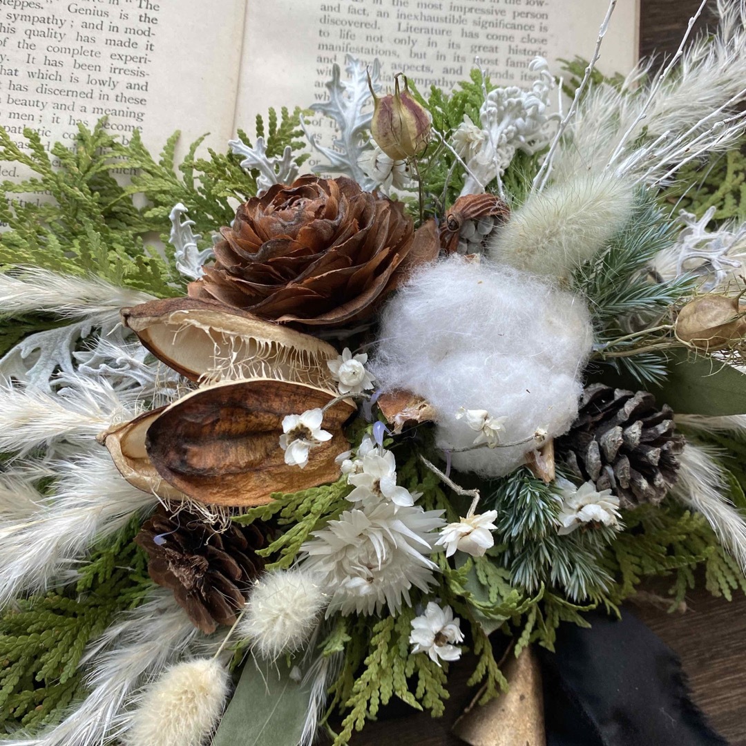 コニファーとゴールド クリスマススワッグ 横長スワッグ