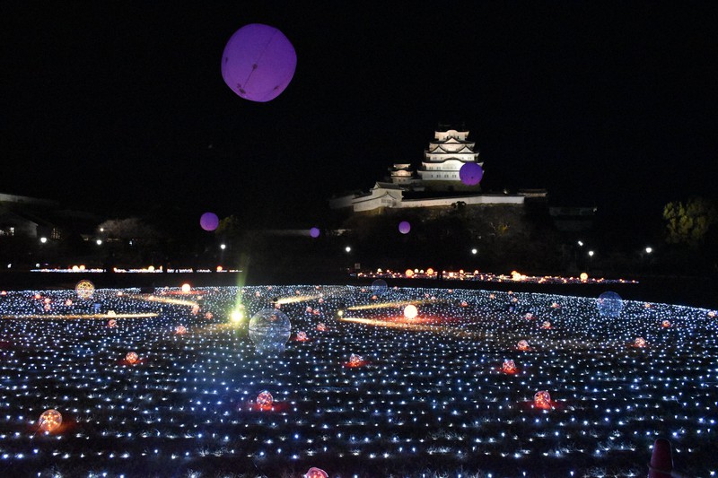 姫路お城まつり 三の丸広場にふわふわ遊具出現！ ブログイベントアイテムのワン・ステップ