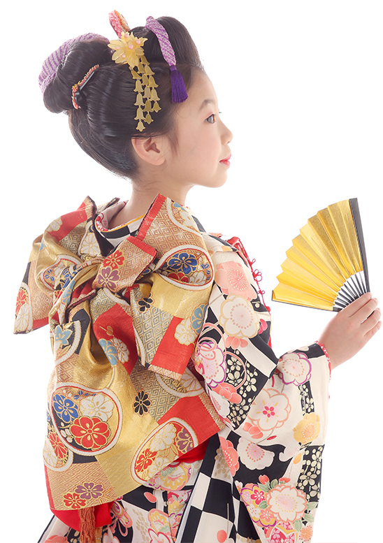 七五三。帯枕を使わない小菊結び : 着物愛好会