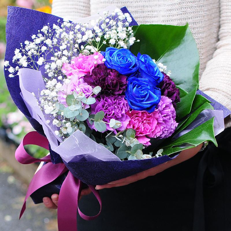 2023年の敬老の日に贈る花の色は？花うるる