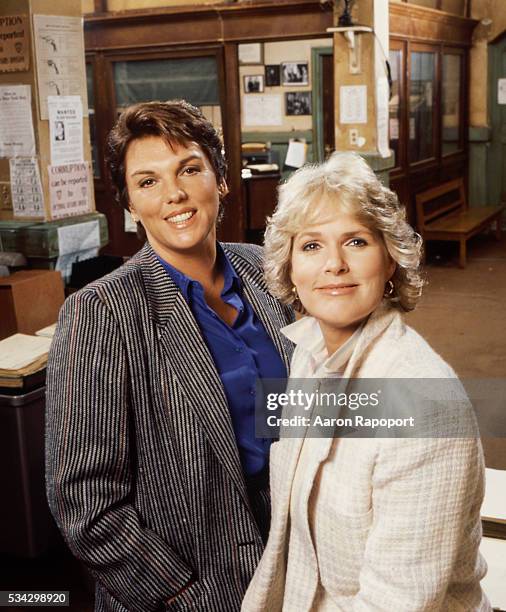 映画ポスター バツ&デリー 送料無料m01519『ダーティハリー３』映画劇場公開用B2判ポスター クリント・イーストウッド タイン・デイリーハリー・ガーディノ ブラッドフォード・ディルマン アルバート・ポップウェル デヴェレン・ブックウォルター ジョン・クロフォード