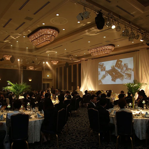 こんなの初めて！』一味変わった、珍しい披露宴演出まとめ📚