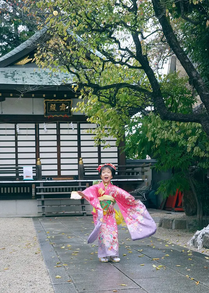 馬橋稲荷神社お宮参り・七五三・お食い初め写真出張カメラマンを依頼するならat FOME アットホーム