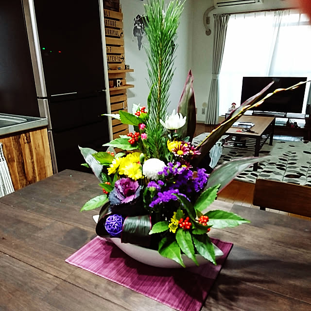 お正月のフラワーアレンジメントのアイデアCraftie Style