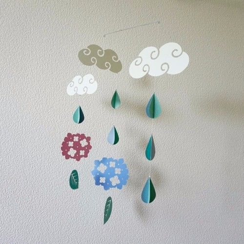 100均材料で 可愛い傘のモビールを手作り♪ 梅雨時にぴったり