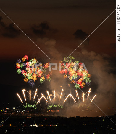 体験 宮城 プライベート 花火 スターマインスーパージャンボ 約100発 花火大会 体験型 チケット 券 ギフト券 変わり種 記念日 プレゼントギフト 贈答 宮城県 岩沼市№5704-0405花火大会や食を楽しめるお祭り！2024年 活き生き田園フェスティバル宮城県美里町