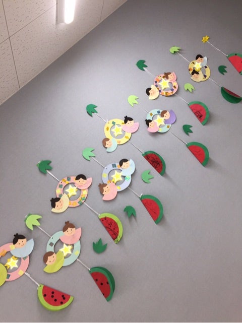 壁面飾り工房本店 壁面装飾・パネルシアター・ペープサート・型紙・知育・保育・介護商品の販売☆壁面飾り工房横200cm 「七夕の夜空で」７月 夏 織姫 彦星 笹 幼稚園 保育園 学校 病院 施設 知育 壁面装飾 型紙 製作☆