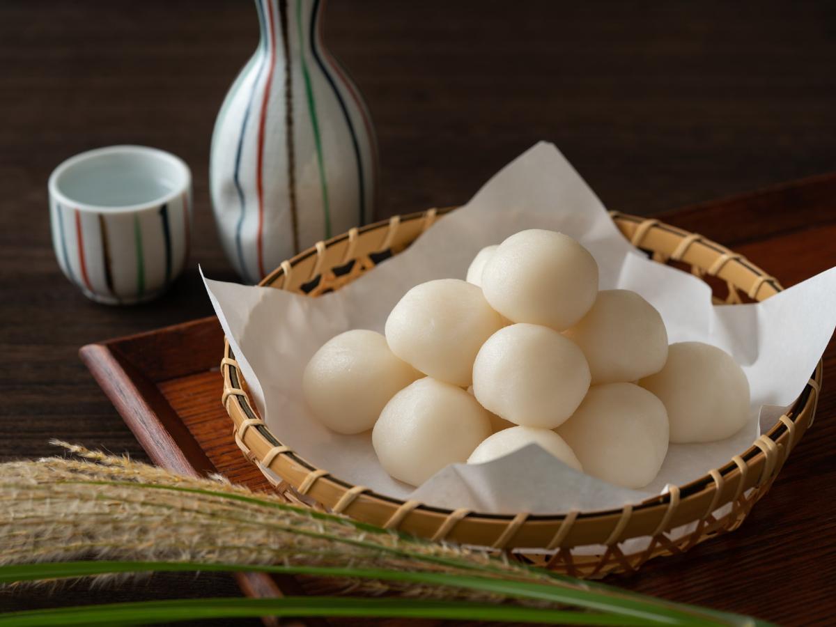 中秋の名月 十五夜に食べたいお月見団子とは。関東と関西で形が違うって知ってた？三越伊勢丹の食メディアFOODIE フーディー