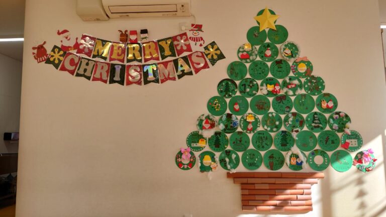 冬 クリスマス Xmas 壁面 11月 12月 壁面飾り 壁面 ツリー 幼稚園 保育園 壁面装飾