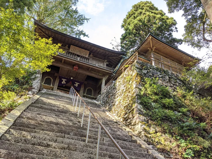 ◉天龍山 法善寺 水掛不動尊◇大阪市中央区難波 ◇浄土宗 ◇本尊 : 阿弥陀如来水掛不動明王護摩法要2024.07.28そういえば先月は大雨でした、、☔️法善寺水掛不動水掛不動尊猫水掛不動明王不動明王護摩不動明王西向不動明王不動明王護摩法要