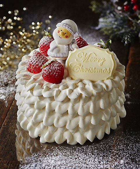 クリスマスケーキ①⁡ 🍓ショートケーキ 写真は5号サイズです⁡ 本当にシンプルなBalooのいちごショートの クリスマスver.です。サイズによってデザインが少し変わります。ご了承ください。⁡ 価格 税込⁡ ◯4号 12cm・3,100円 2〜4人分 ⁡◯5号 15cm