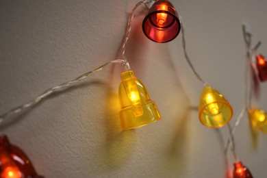 ダイソークリスマスグッズ2024 とアレンジ方法をご紹介♪ おすすめ商品はDIYにも使えるLEDライト！ イルミネーションライトの色やサイズ、長さはどのくらい？飾りや雑貨、包装も豊富☆雪見日和