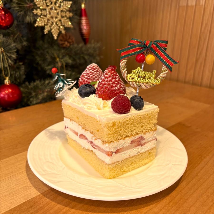 ピンクティアラXmasケーキ MilkymocoCake.jp