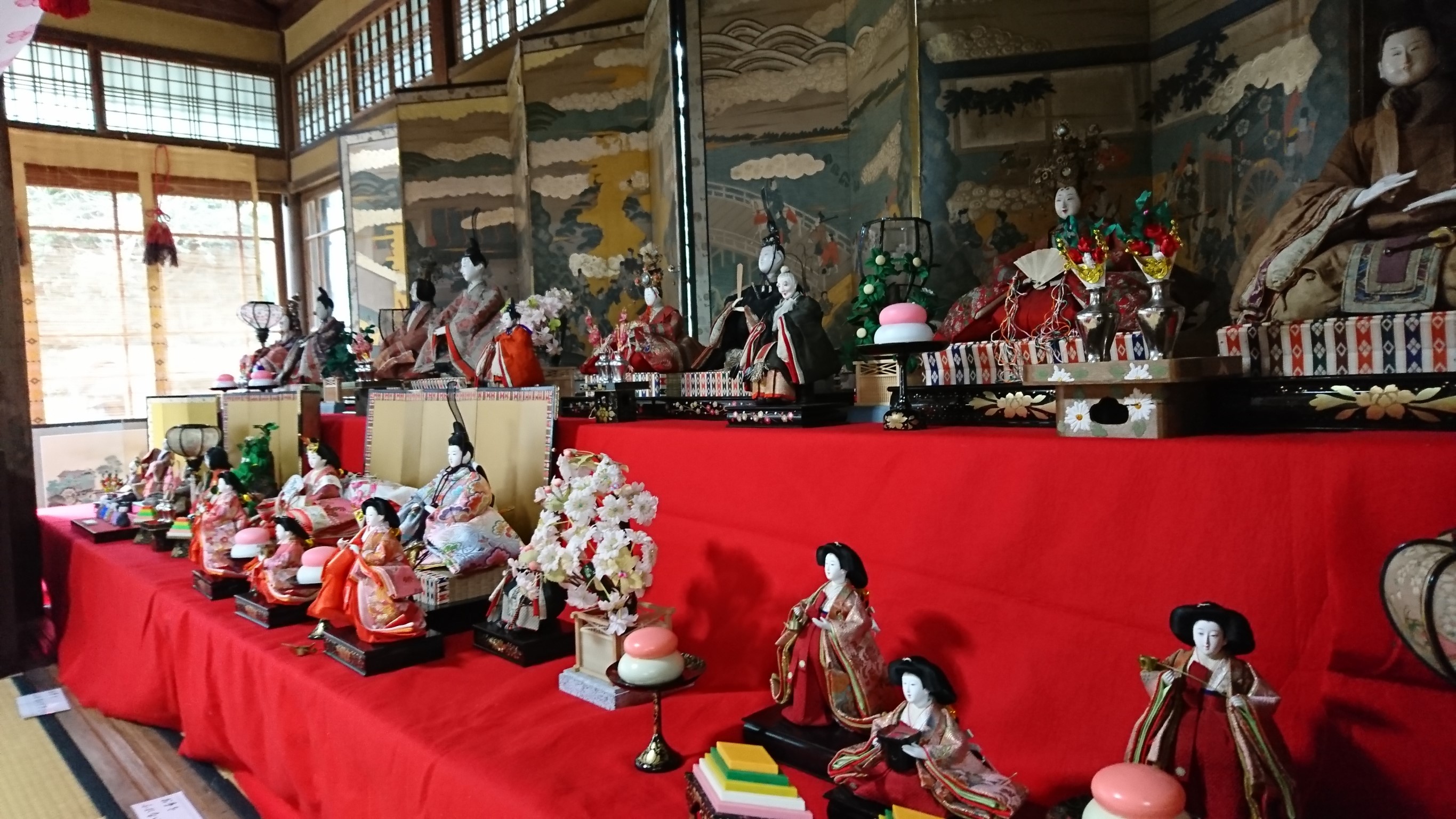 お節句よもやま話：雛人形 ひな人形 と五月人形の人形専門店の人形チェーン