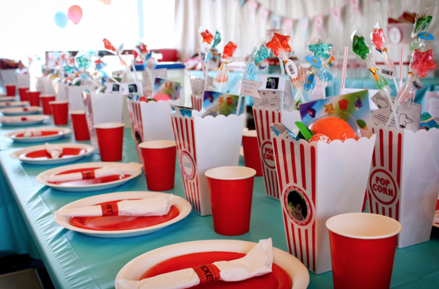 アウトドアテーブルコーディネートやり方 おしゃれなピクニックテーブルコーデInterior Design Box 海外の使えるインテリア術