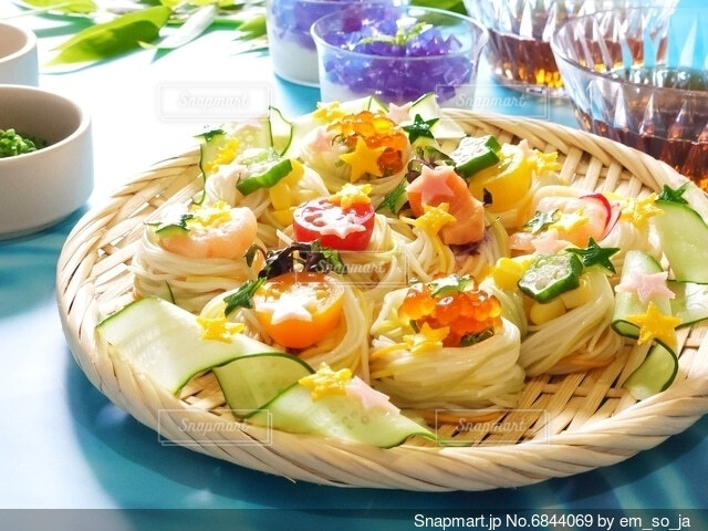 七夕ごはんって何する？」これならすぐ出来る！七夕カレーと七夕サラダ rii- エキスパート - Yahoo!ニュース