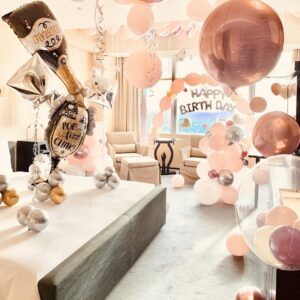 風船を使ったおしゃれなバルーンガーランドの作り方