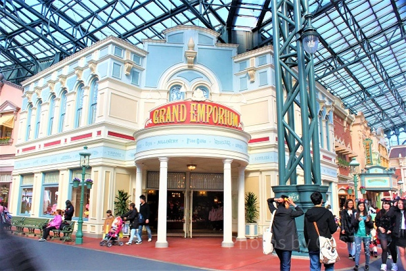 東京ディズニーランド ティポトルタ』 ． 紫芋のティポトルタも復活してほしい〜 ．ディズニーランドディズニーランドグルメ東京ディズニーランドディズニーランドフードティポトルタディズニーディズニーフードディズニーグルメチョコチョコレート