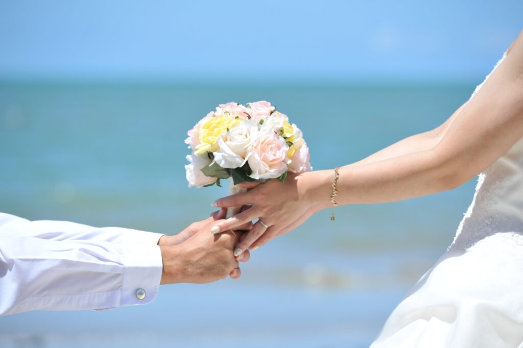 爽やかで心地よい！夏の結婚式に取り入れたいユニークな演出アイデア
