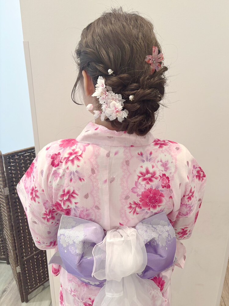 天神祭のモデル級浴衣女子高生の魅力