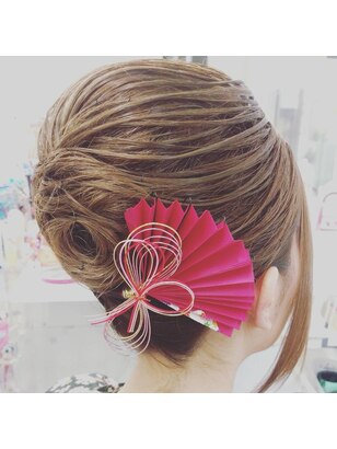 伝統的なお祭りヘアスタイル『お団子ヘア』のやり方 - 粋に祭りに参加するための祭塾