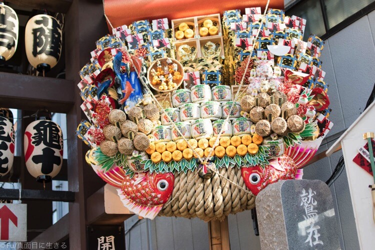 熊手」の飾り方とは！？ご利益アップの方法や飾る方角も解説