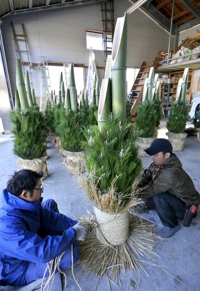 年の瀬、もうすぐ正月ですね♪正月飾りで雰囲気。奥白馬温泉 国富 翠泉閣 すいせんかく