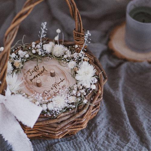 リングピローを100均のアイテムで簡単に手作りしたい！作り方やデザインを実例つきでお届け結婚ラジオ結婚スタイルマガジン