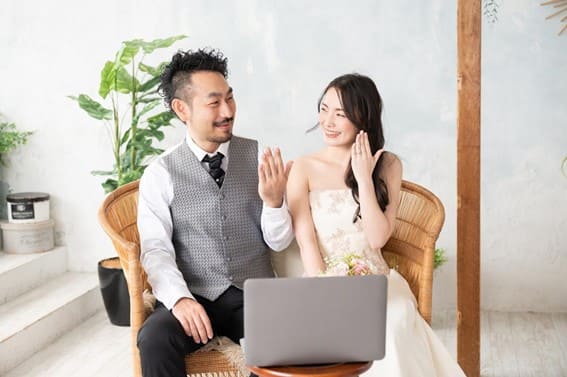 リモート結婚式参加結婚式に友人がテレロボットを使用して参加！ - iPresence