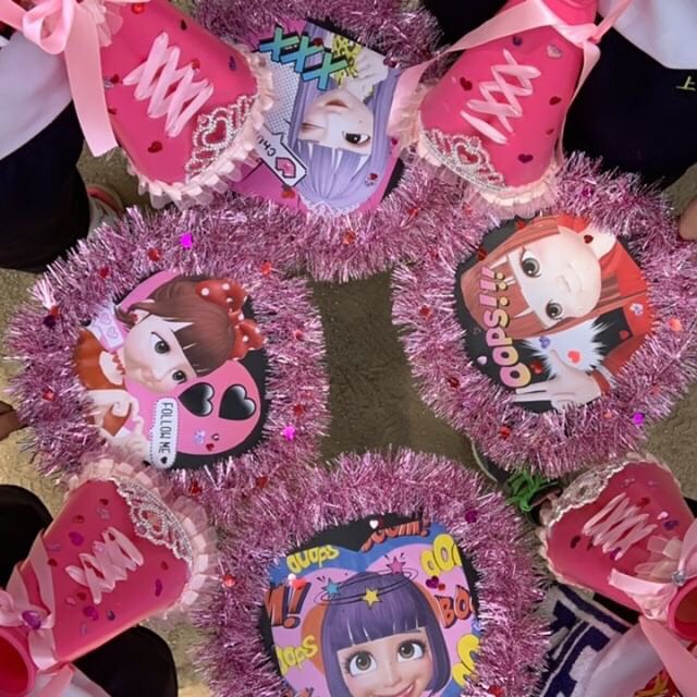 うちわ簡単な手作り工作 10選 高齢者・小学生・幼児保育におすすめ介護の１２３