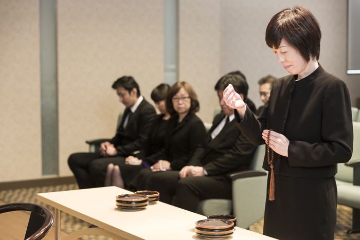 焼香と拝礼のマナー新潟の葬儀はアークベルのセレモニ