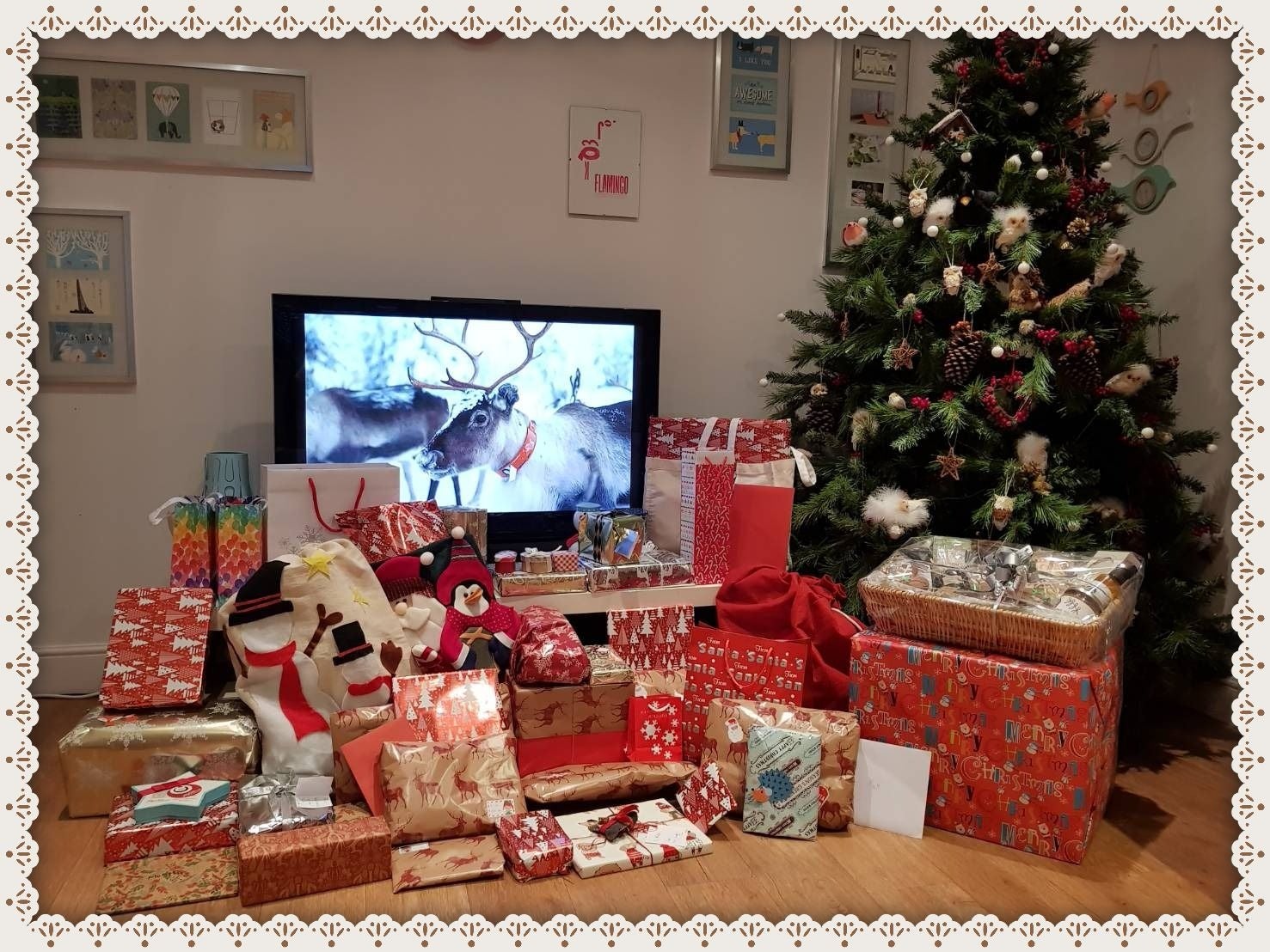 クリスマスツリーの足元を隠すのは100均アイテム！予算1000円EVEPATY身近なものを、手軽に可愛くしていくブログ