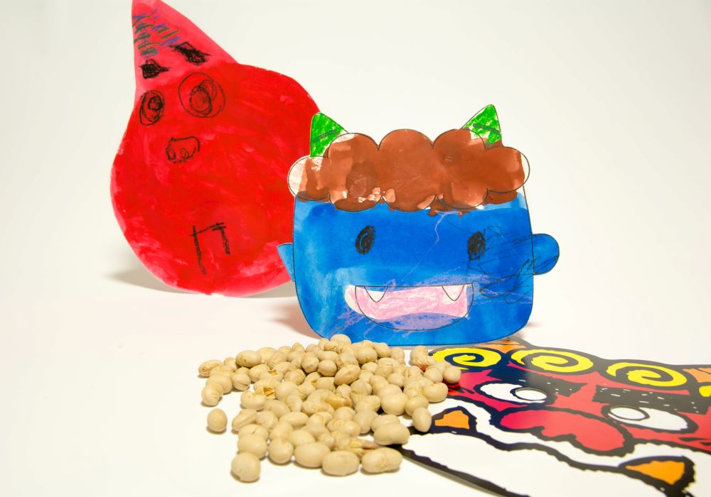 親子で節分を楽しもう！かんたん鬼のお面の作り方ベビーカレンダ