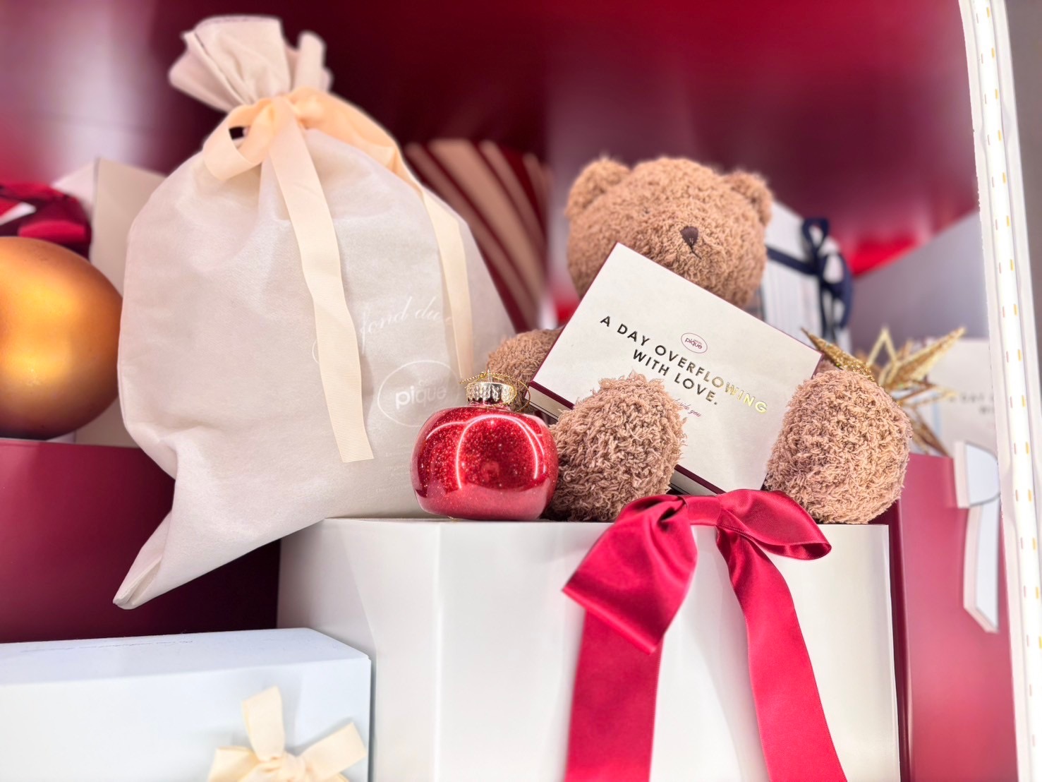 ジェラート ピケ最大級のポップアップイベント「クリスマスギフトマーケット」を表参道ヒルズで開催！オリジナルフォトフレームのプリント写真機やクリスマスマーケット限定アイテム入りのカプセルトイが登場！株式会社マッシュホールディングスのプレスリリース