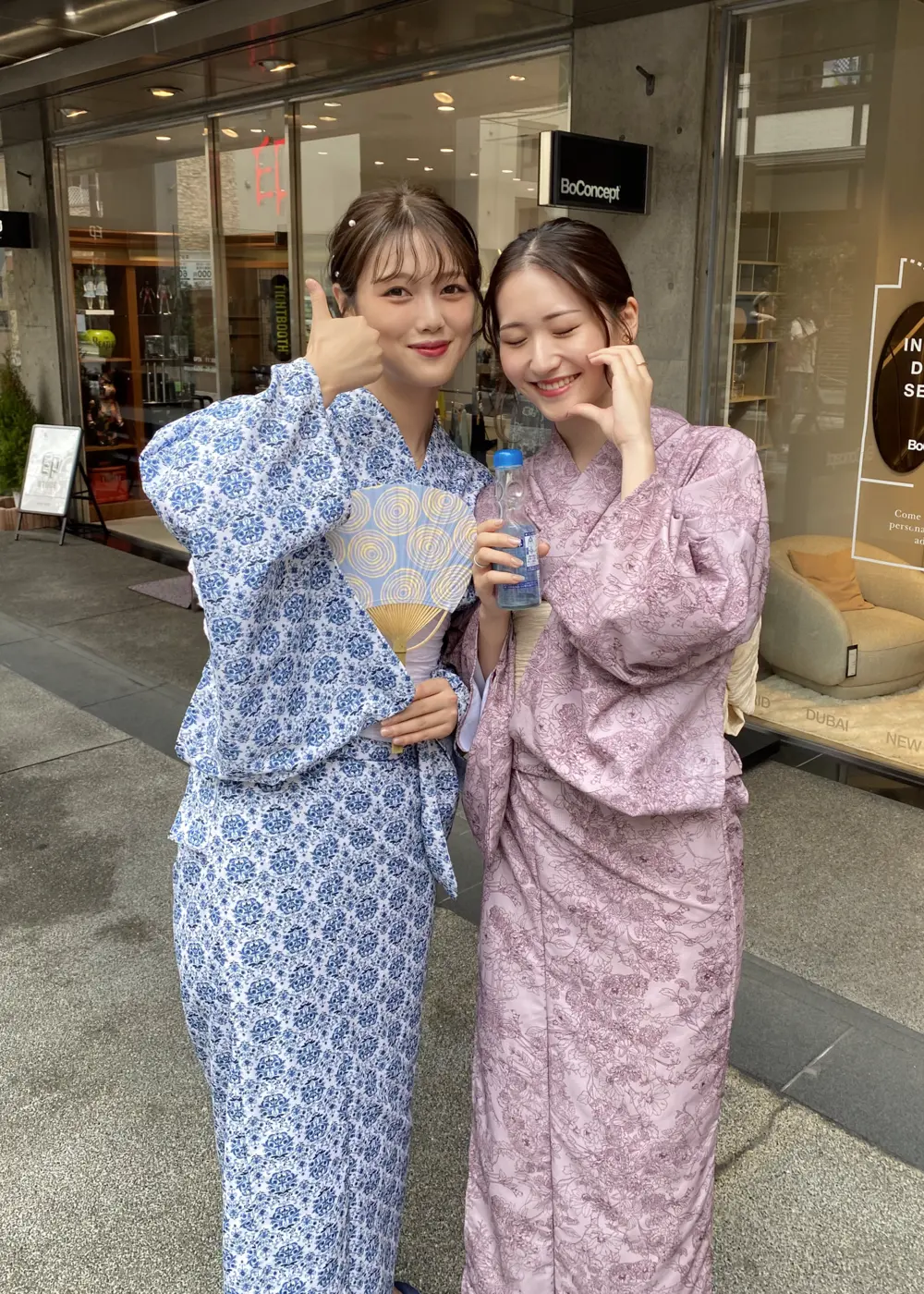 浴衣で写真を撮る時のポーズ6選まとめ！, ⁡, お祭りや花火大会など夏のイベントでせっかくなら可愛く撮りたいよね💕🎶, ⁡,写真を撮る時のために是非保存して活用してね🫶🏻, ________________________𓈒𓂂❁, ⁡, ⁡,みんなの素敵なコーデも教えて📸, ⁡, ➡︎ @rikawafuku, ➡︎ @rikawafuku_album, ⁡,