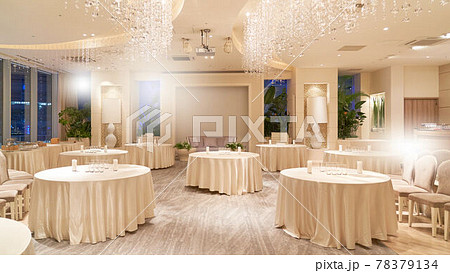 花見・宴会1 カラーお花見・桜の無料イラスト 春の季節・行事素材