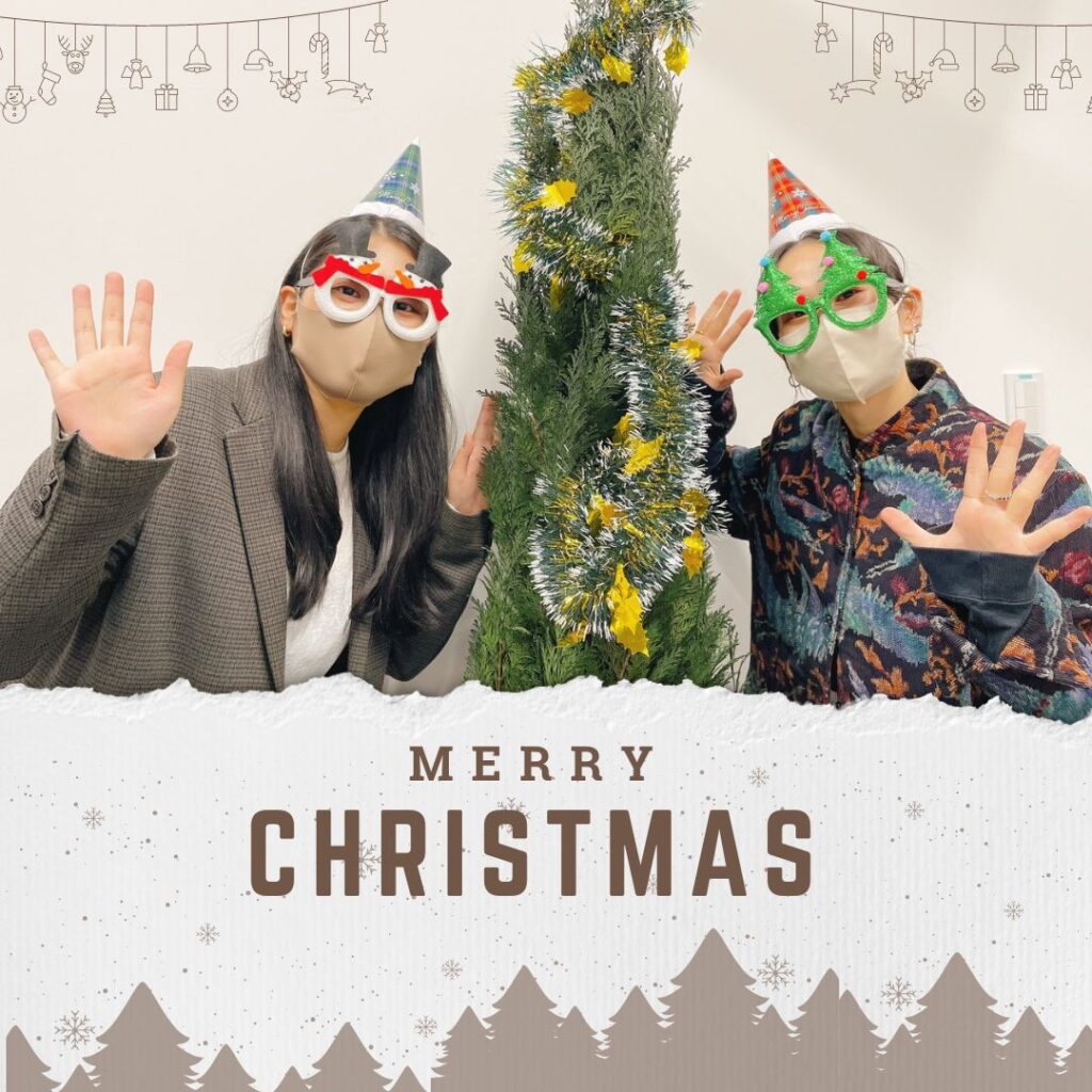 ダイソークリスマスグッズ2024年最新版！今年はメルヘンな飾りや置物がかわいすぎる♪ - macaroni